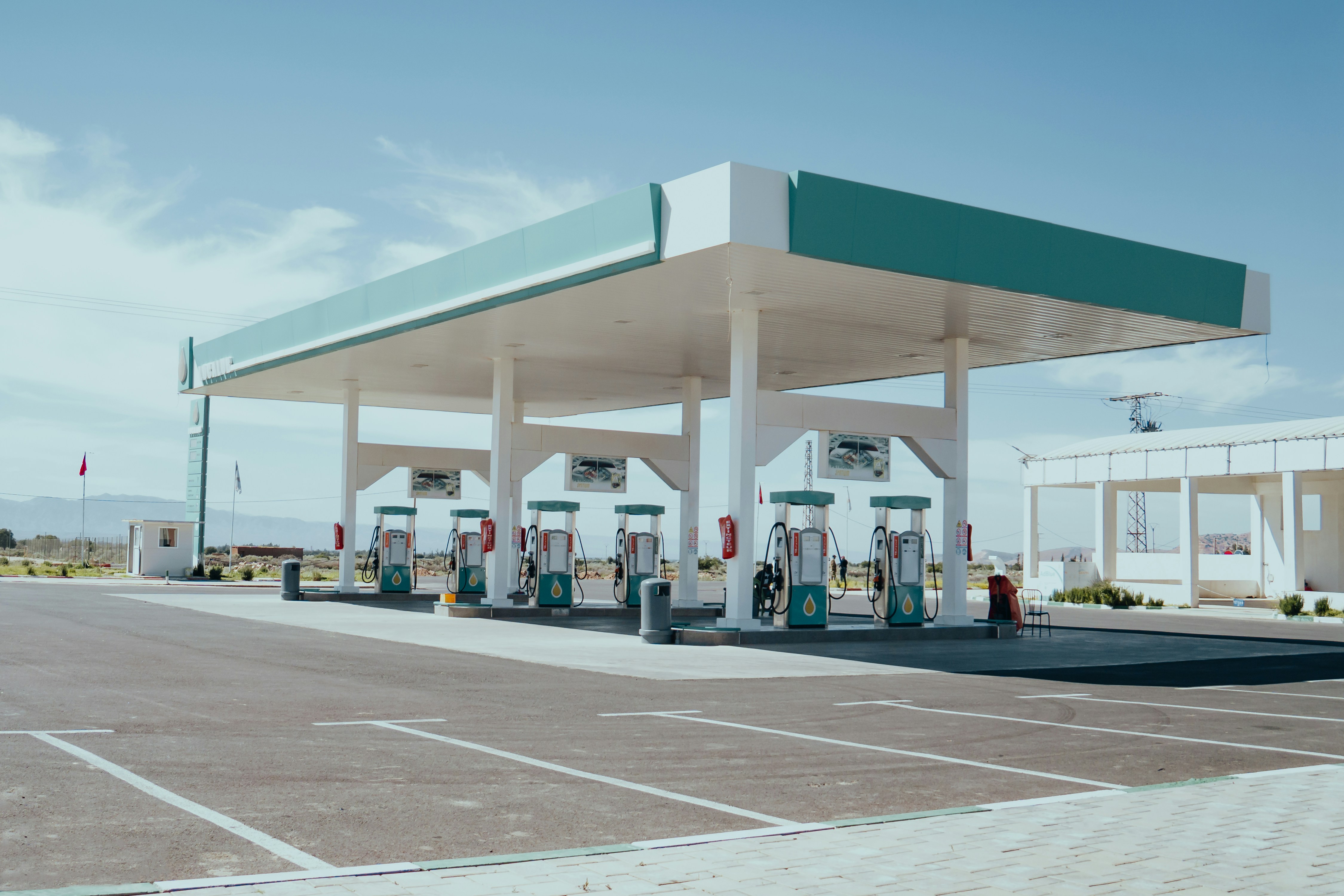 Gas